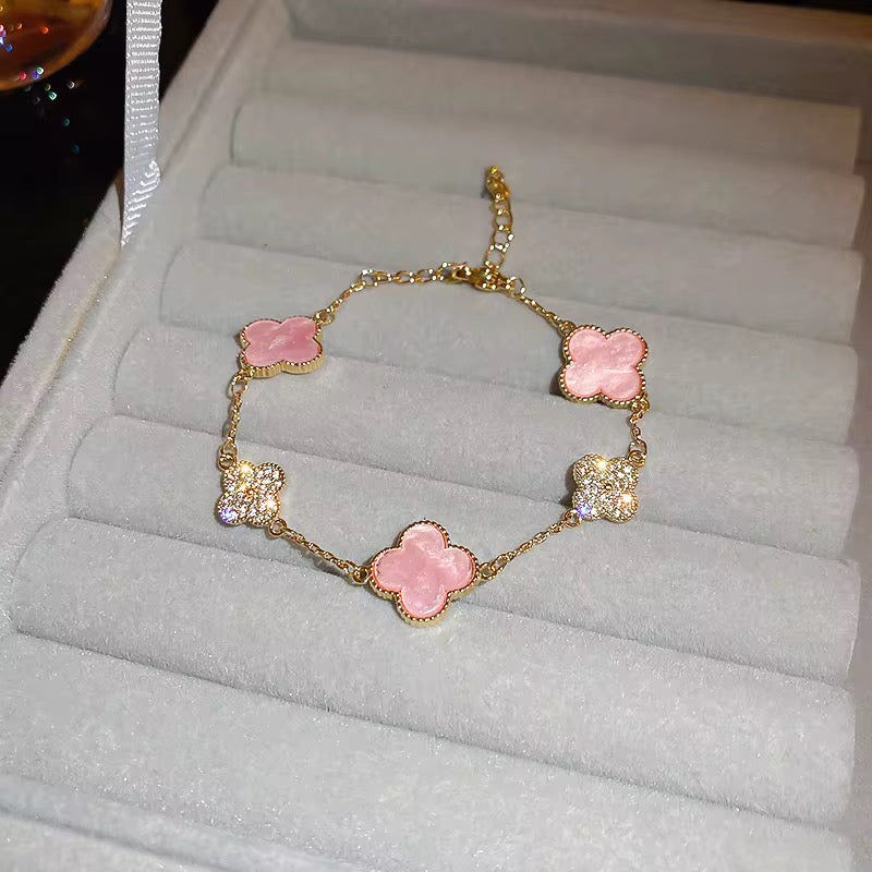 Two Toned Clover Bracelet