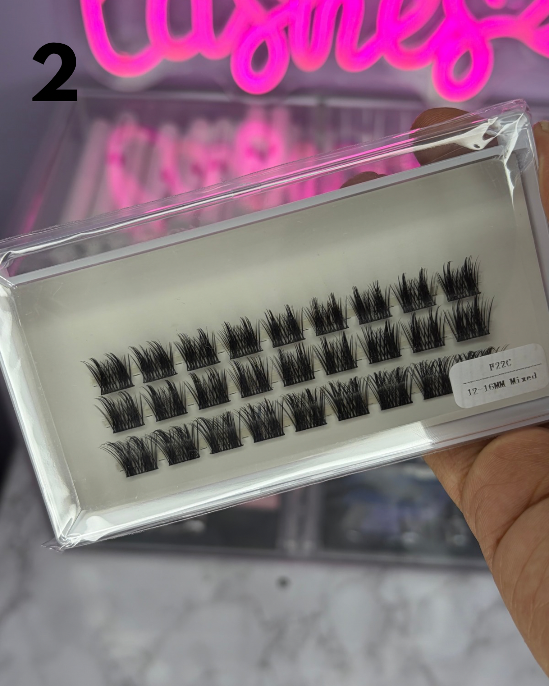 Lash Cluster Scoop