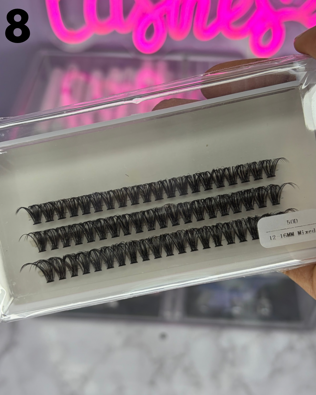 Lash Cluster Scoop