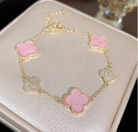 Two Toned Clover Bracelet
