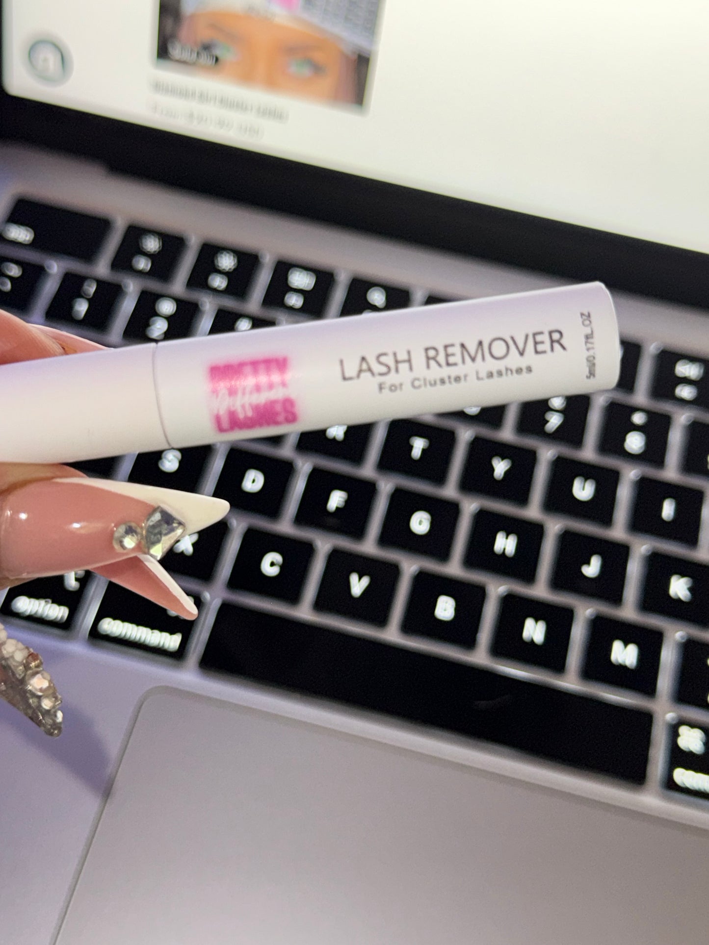 DIY Lash Remover